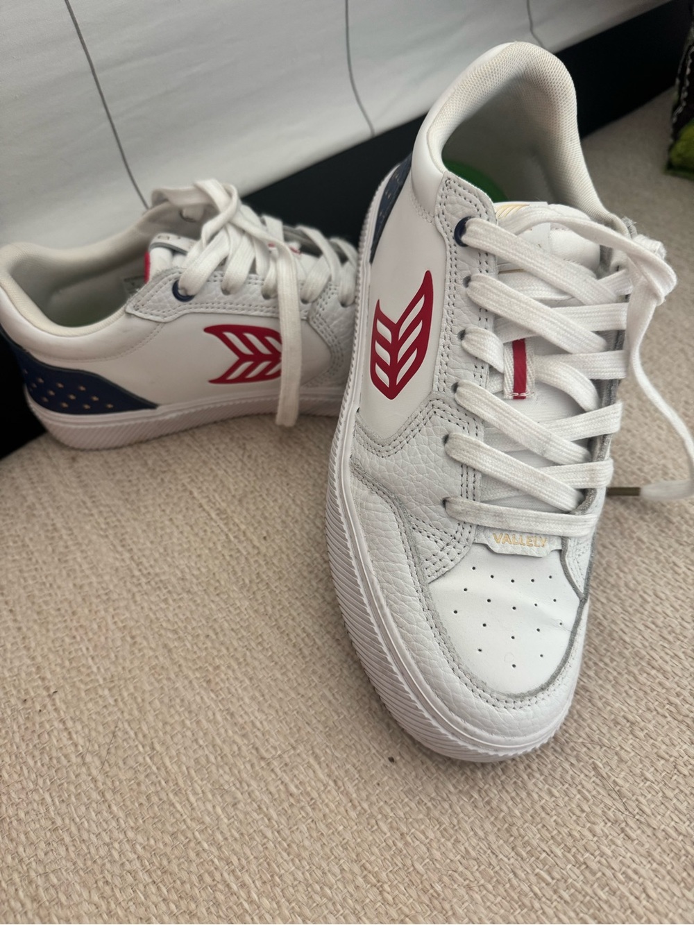Patriotic Cariuma White Leather Sneakers with Red Logo and Navy Heel